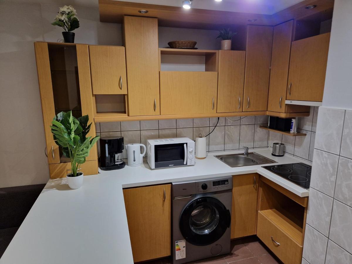 View Apartments And Rooms Varsovia Exterior foto