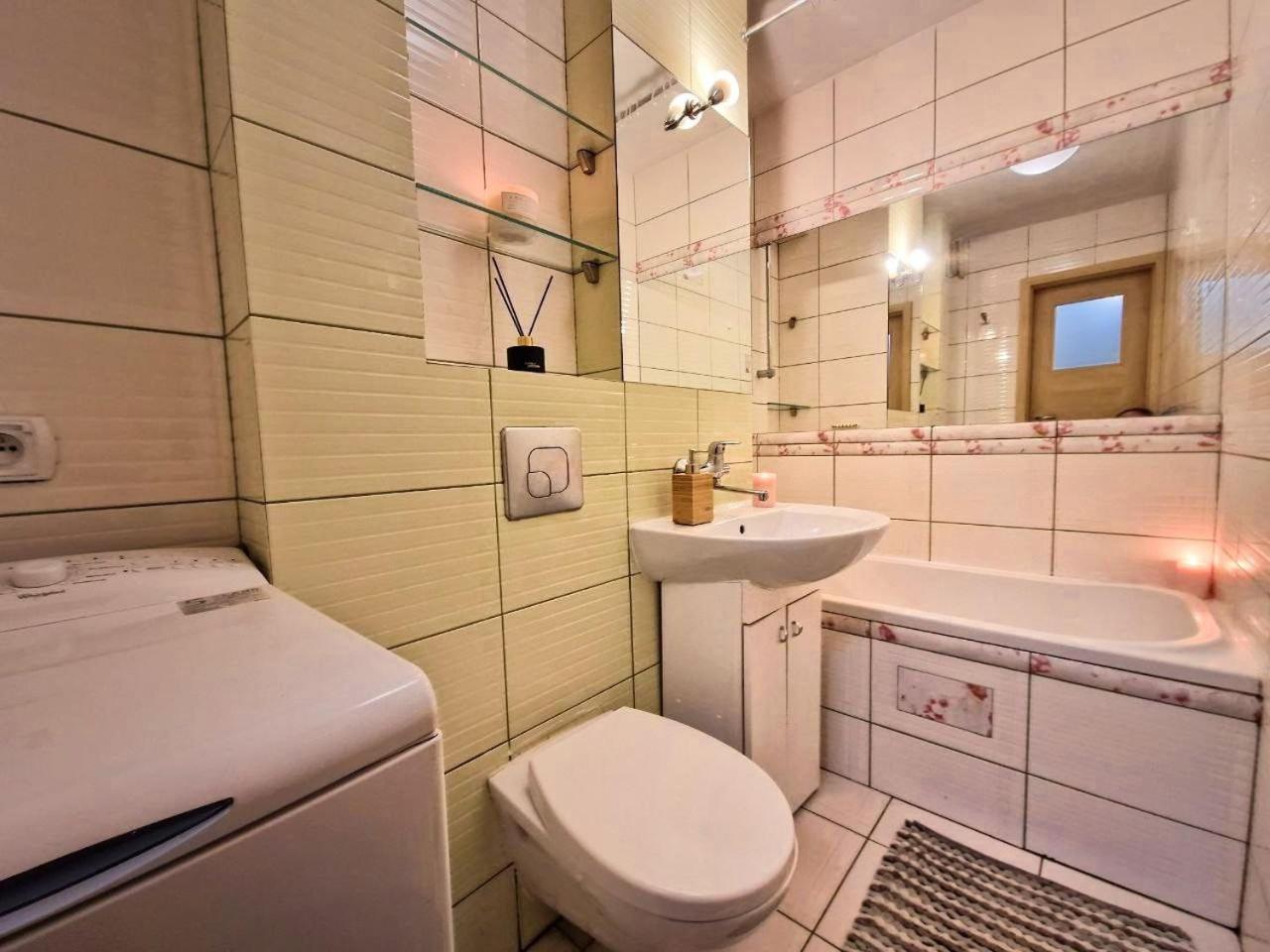 View Apartments And Rooms Varsovia Exterior foto